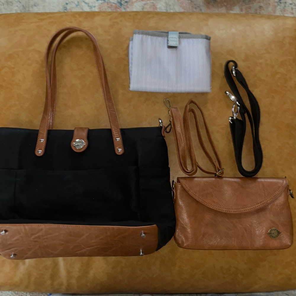MomKindness Everyday Carryall Diaper Bag LIKE NEW